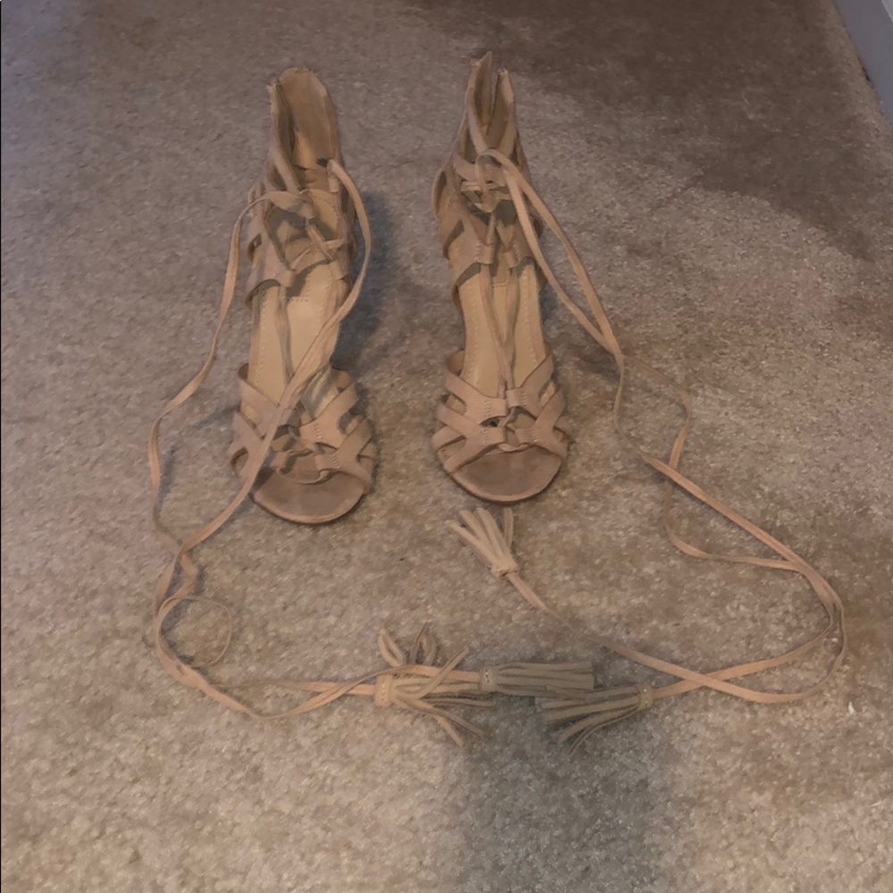 FOREVER21 Nude Tie-Up Heels